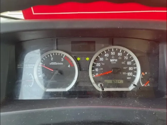 2020 ISUZU NPR