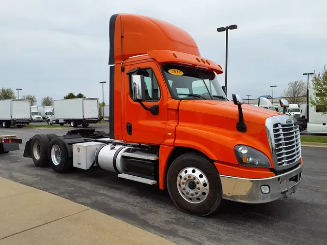 2018 FREIGHTLINER/MERCEDES CASCADIA 125