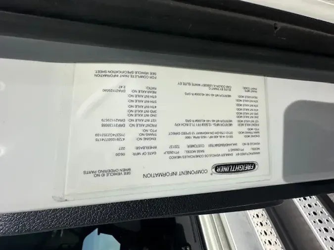 2021 FREIGHTLINER CASCADIA 126