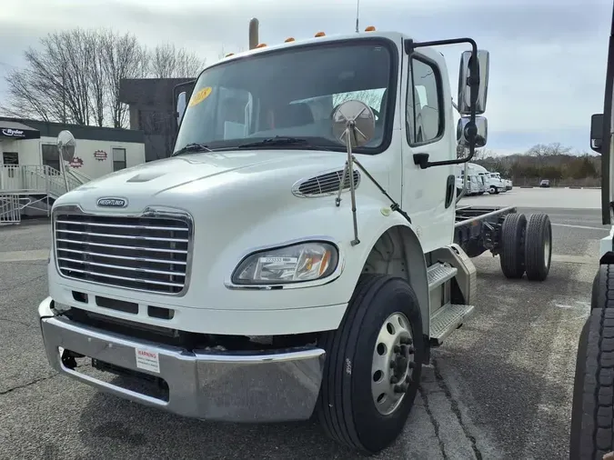 2018 FREIGHTLINER/MERCEDES M2 1069cc4111572d4c1855a99362d0d0182a1