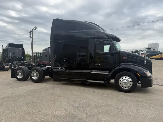 2022 Peterbilt 579