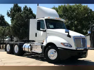 2019 INT LT625 6x4