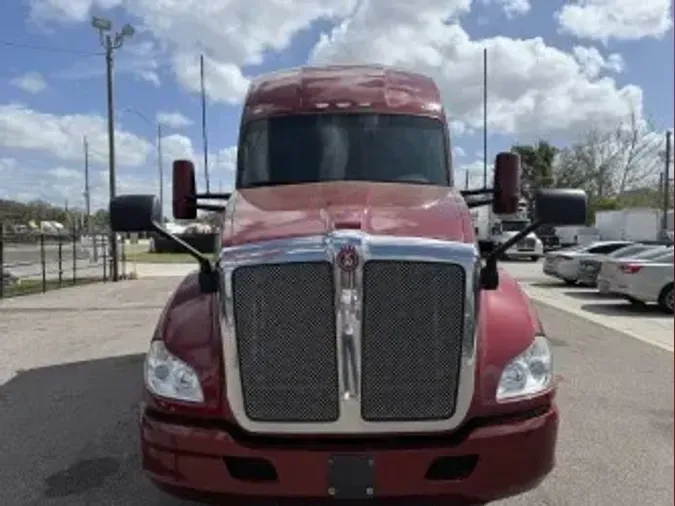 2020 Kenworth T680