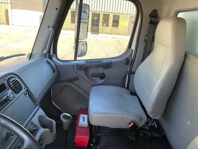 2019 Freightliner M2