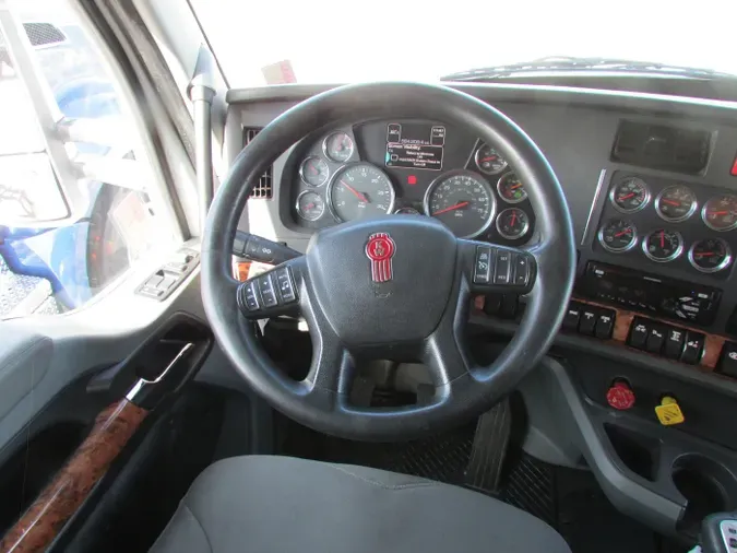 2020 Kenworth T880