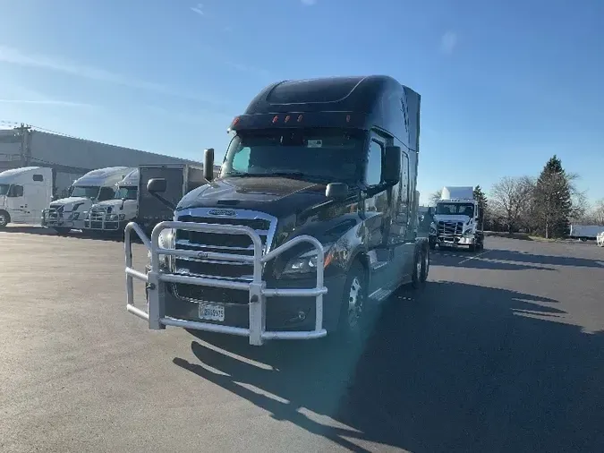 2019 Freightliner T12664ST