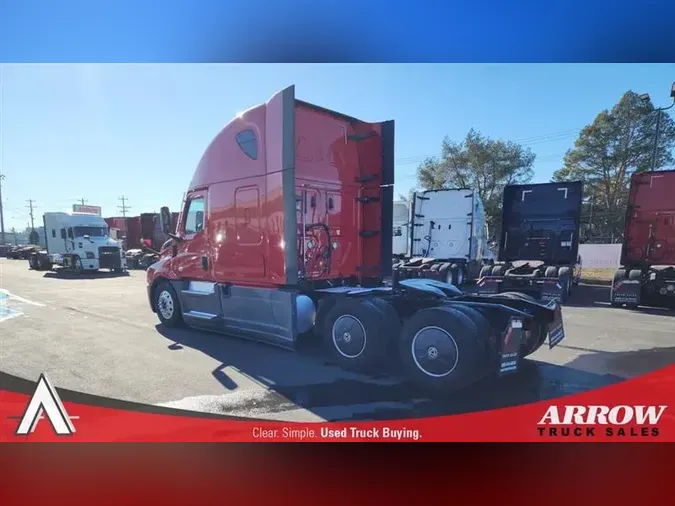 2021 FREIGHTLINER CA126