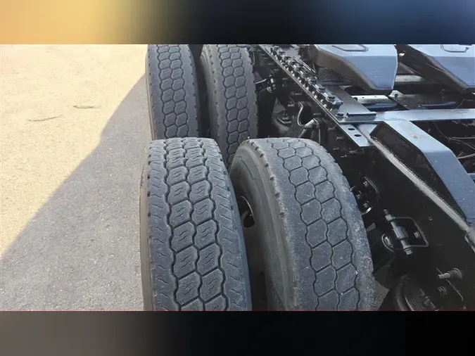 2020 INTERNATIONAL RH613