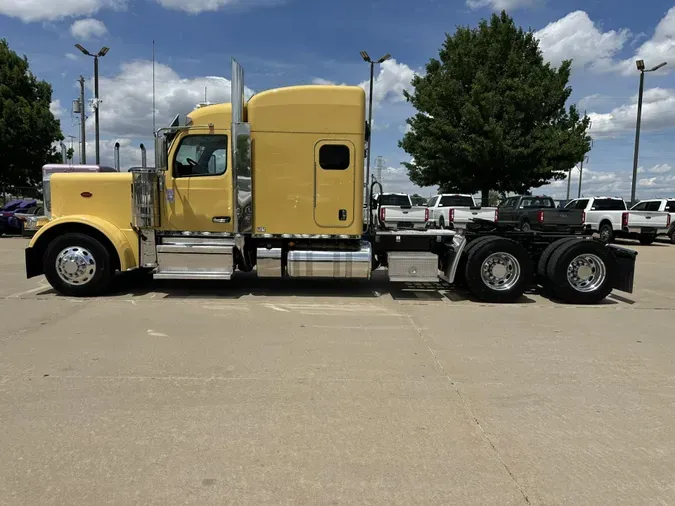 2025 Peterbilt 5899ccabf12dcce1705c5b8614eaf9da2f5
