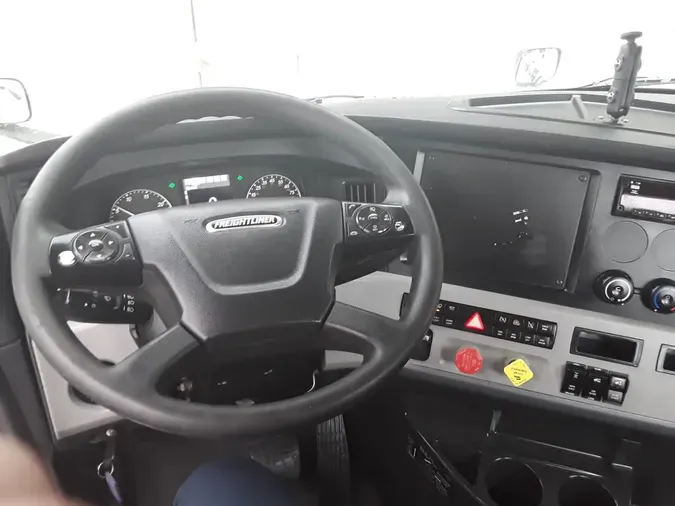 2020 FREIGHTLINER NEW CASCADIA PX12664