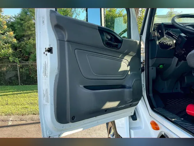 2021 INT LT625 6x4