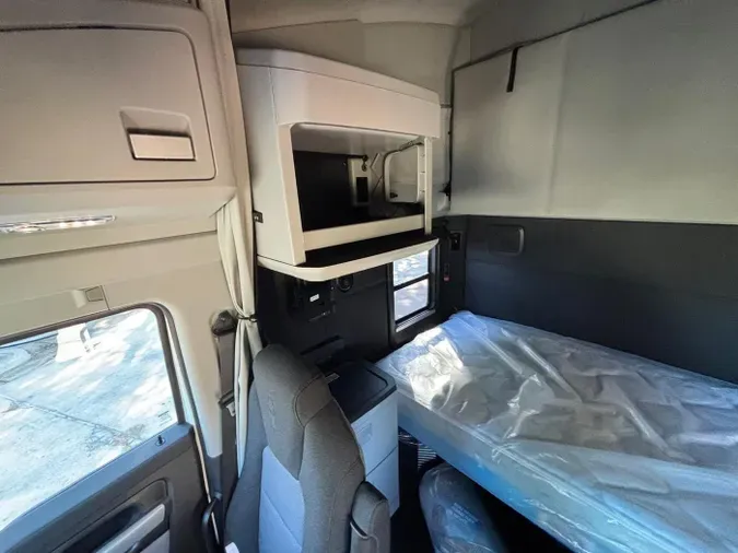 2026 Kenworth T6809cd93d41ad8db5f229bfa6ebe343e473