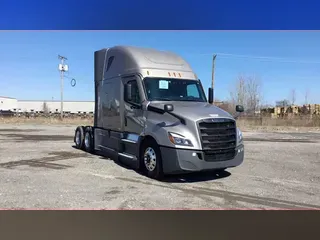 2022 Freightliner Cascadia 126