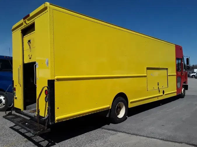 2016 FRTLR CUSTOM CHASSIS CORP MT55