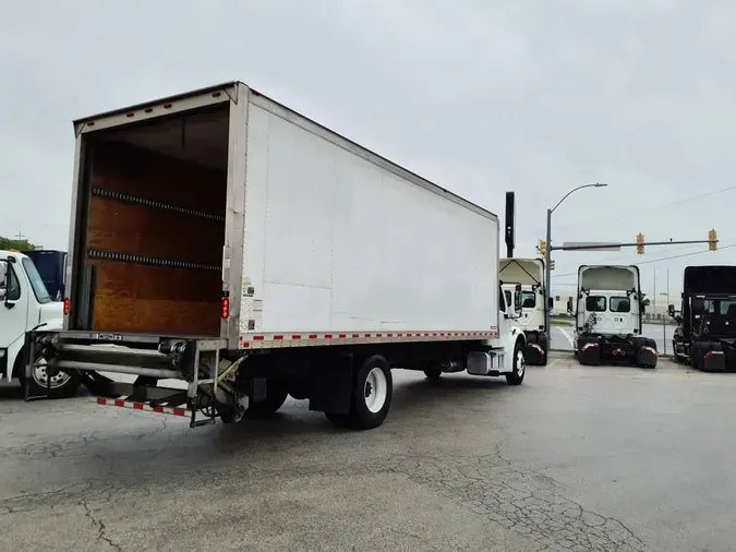 2020 FREIGHTLINER/MERCEDES M2 106