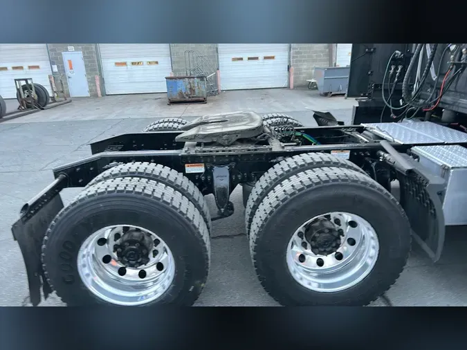 2023 Freightliner Cascadia 1269cddc0eac203466e453f41807d062be9