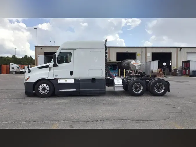 2022 Freightliner Cascadia 1269ce5106ae083c1df46a178db6f3321d6