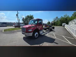 2020 FREIGHTLINER/MERCEDES M2 106