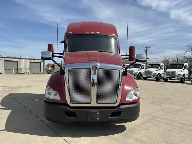 2021 Kenworth T680