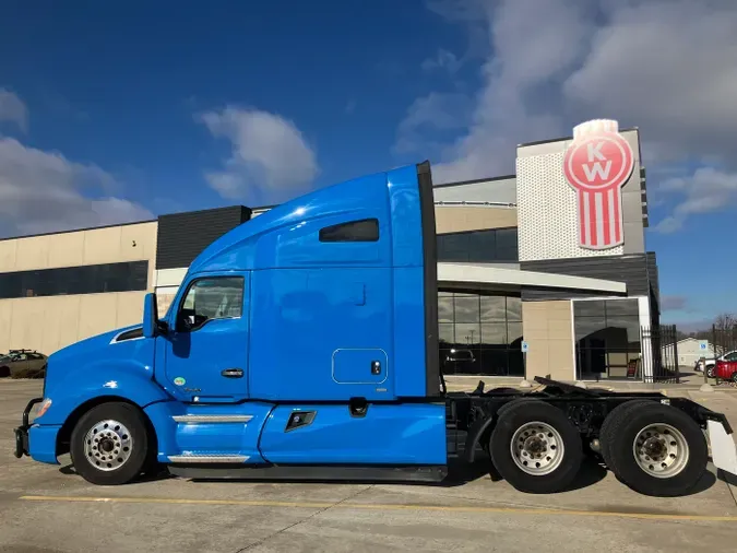 2021 Kenworth T680