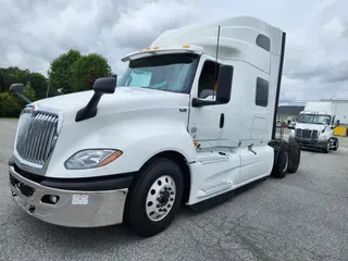 2019 NAVISTAR INTERNATIONAL LT625 SLPR CAB