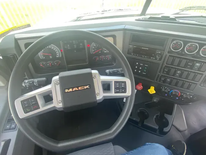 2026 Mack Granite GR649cf3b82f9d8ea78c21881bfa42e6442a