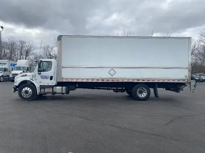 2019 Freightliner M2