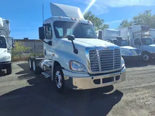2018 FREIGHTLINER/MERCEDES CASCADIA 125