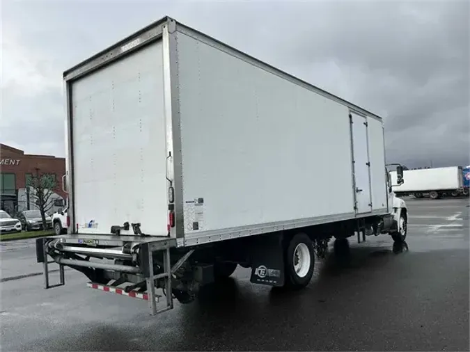 2018 HINO 268