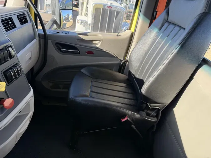 2021 Peterbilt 579