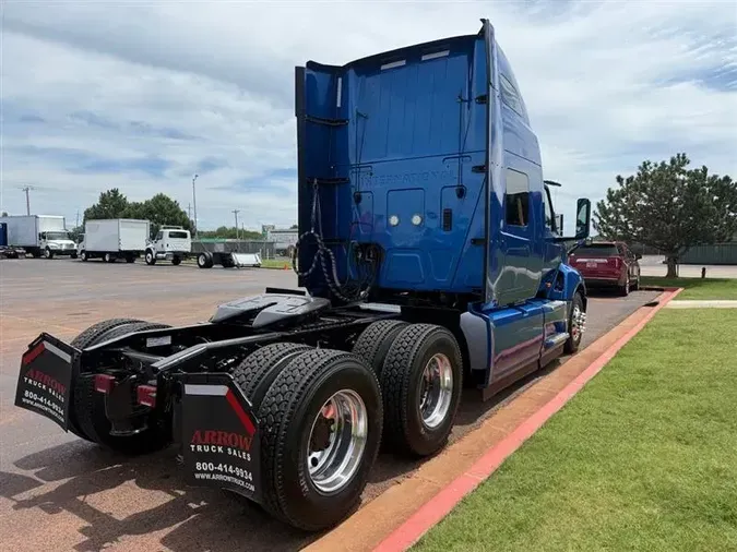 2020 INTERNATIONAL LT