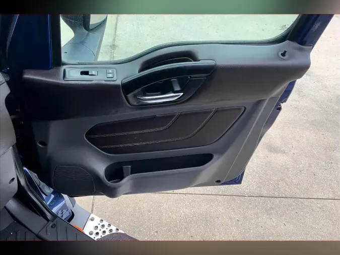 2022 INT LT625 6x49d076b8214bc2b6d8dc221da4053836f