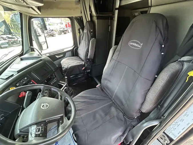 2021 Volvo VNL 860