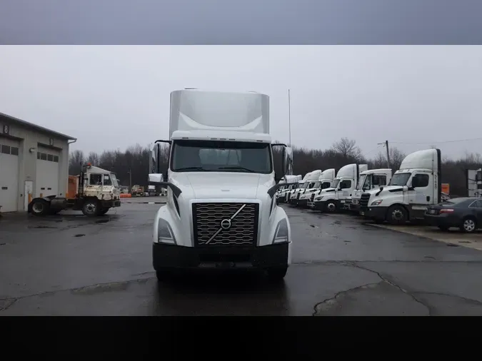 2019 Volvo VNL300