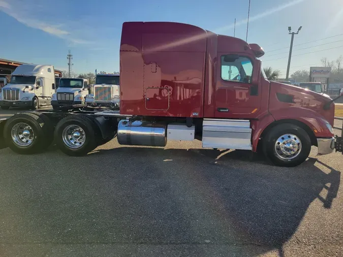 2022 Peterbilt 579