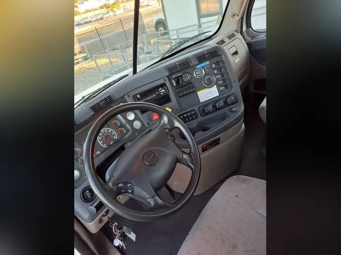 2018 FREIGHTLINER/MERCEDES CASCADIA 125