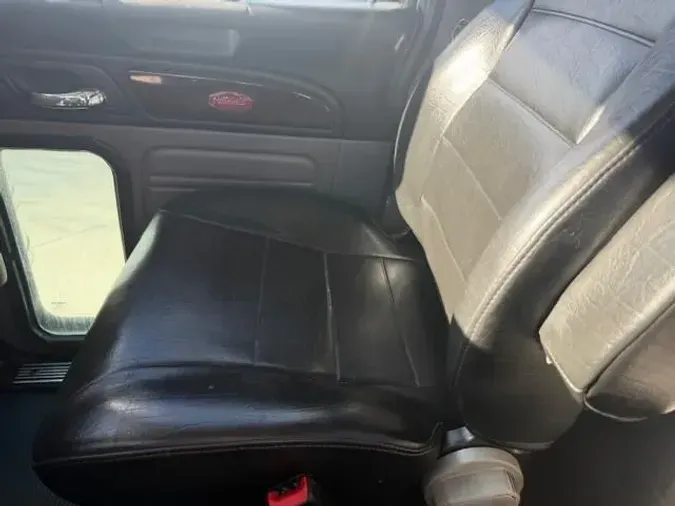 2021 Peterbilt 3899d1235ee4e4f57bff136a90b0f08af1d