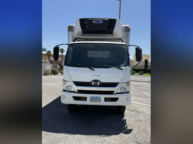 2018 HINO HINO 195