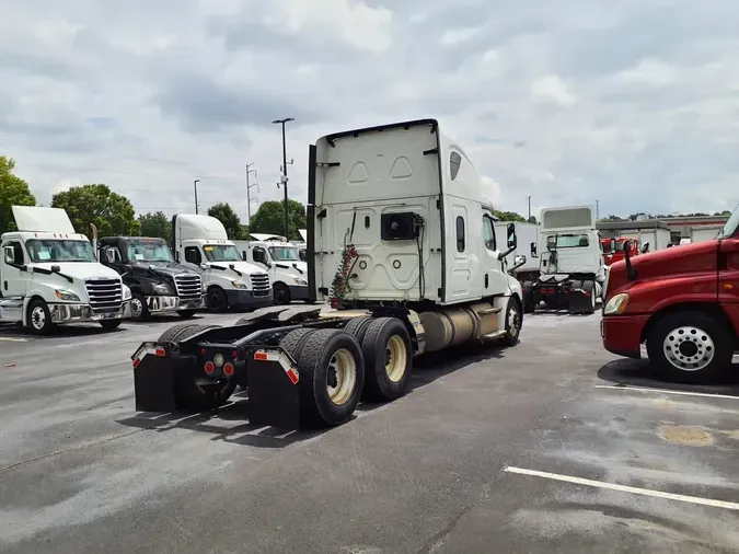 2019 FREIGHTLINER NEW CASCADIA PX12664