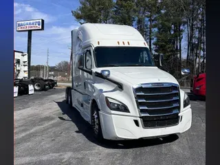 2020 FREIGHTLINER CASCADIA 126