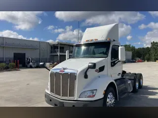 2020 Peterbilt 579