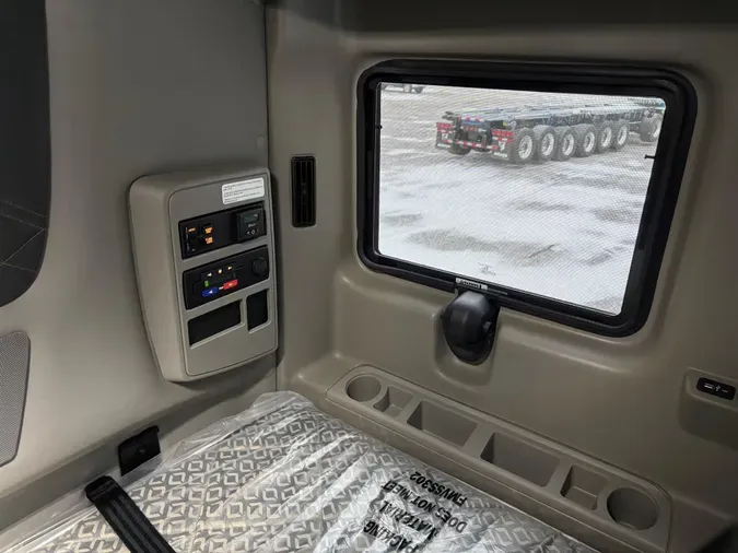 2026 International HX520 SLEEPER9d22bf9ef6e3b4f758cd01f5cd2a1c18