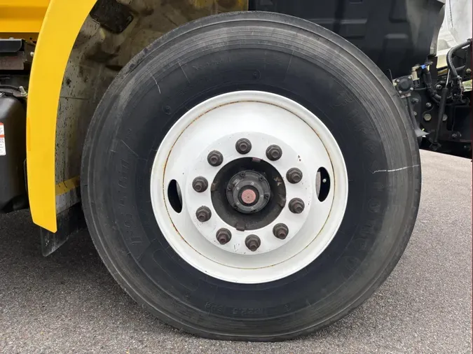 2019 Hino 268