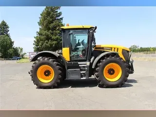 2018 JCB FASTRAC 4220