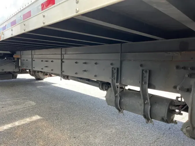 2018 FREIGHTLINER M2 106