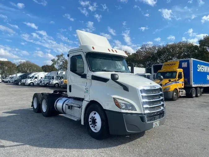 2019 Freightliner T12664ST9d31cef8ddb9c2be46939fe958642392