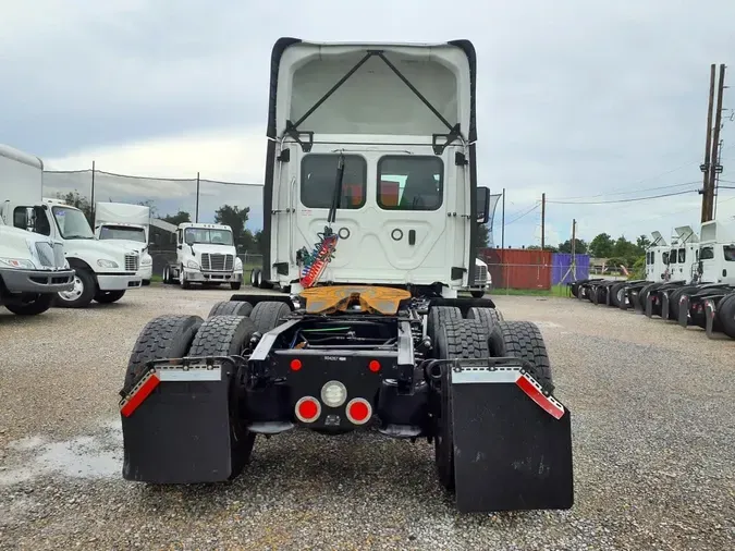 2019 FREIGHTLINER CASCADIA 125
