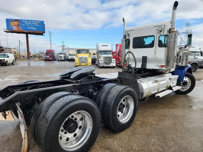 2016 KENWORTH T800