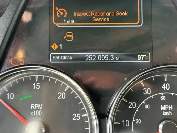 2020 Peterbilt 567