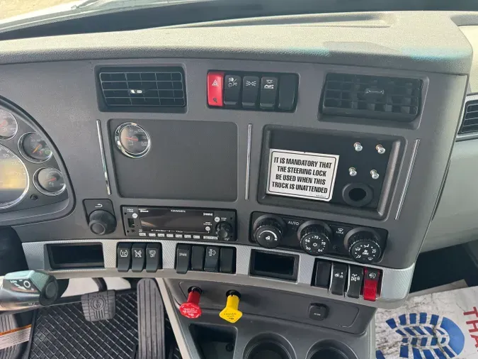 2022 Kenworth T680